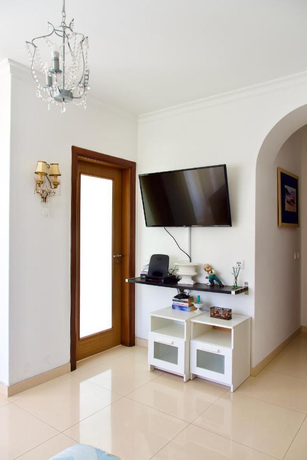 Edificio Tomas Apartment Ферагудо Екстериор снимка